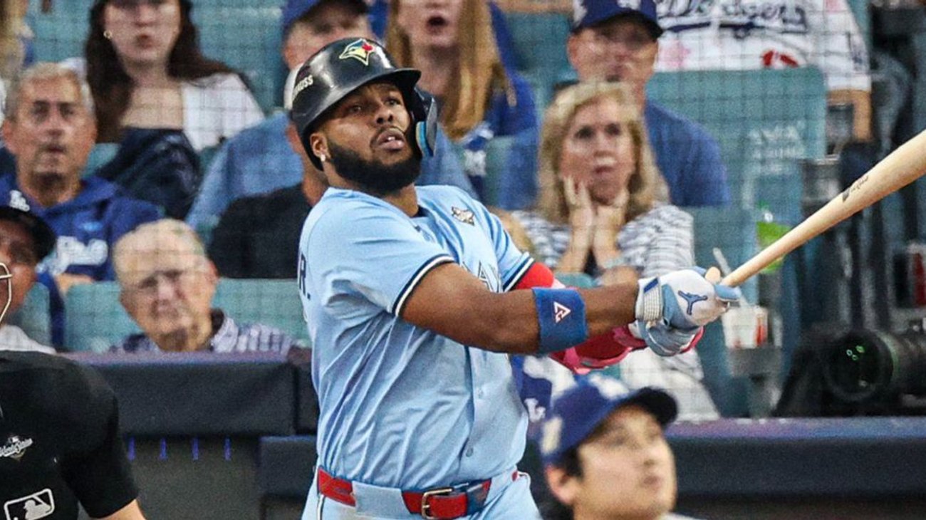 Azulejos venden 6-2 a Dodgers y empatan la Serie Mundial