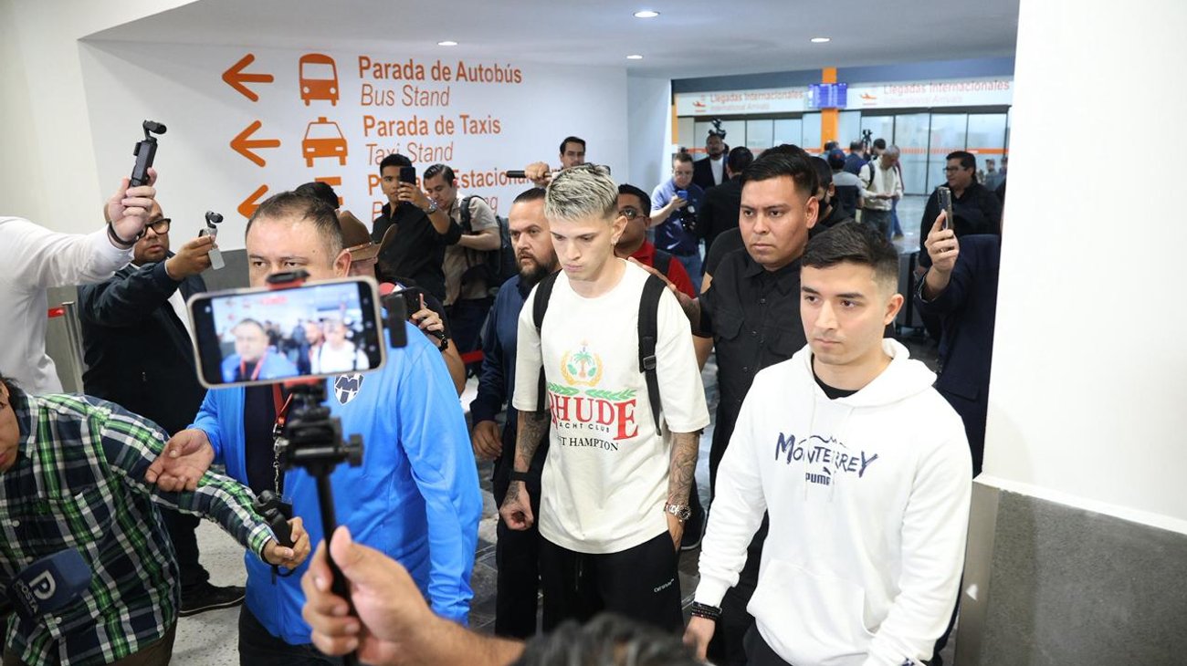 ¡Cayó el primero! Luca Orellano llega a reportar con Rayados