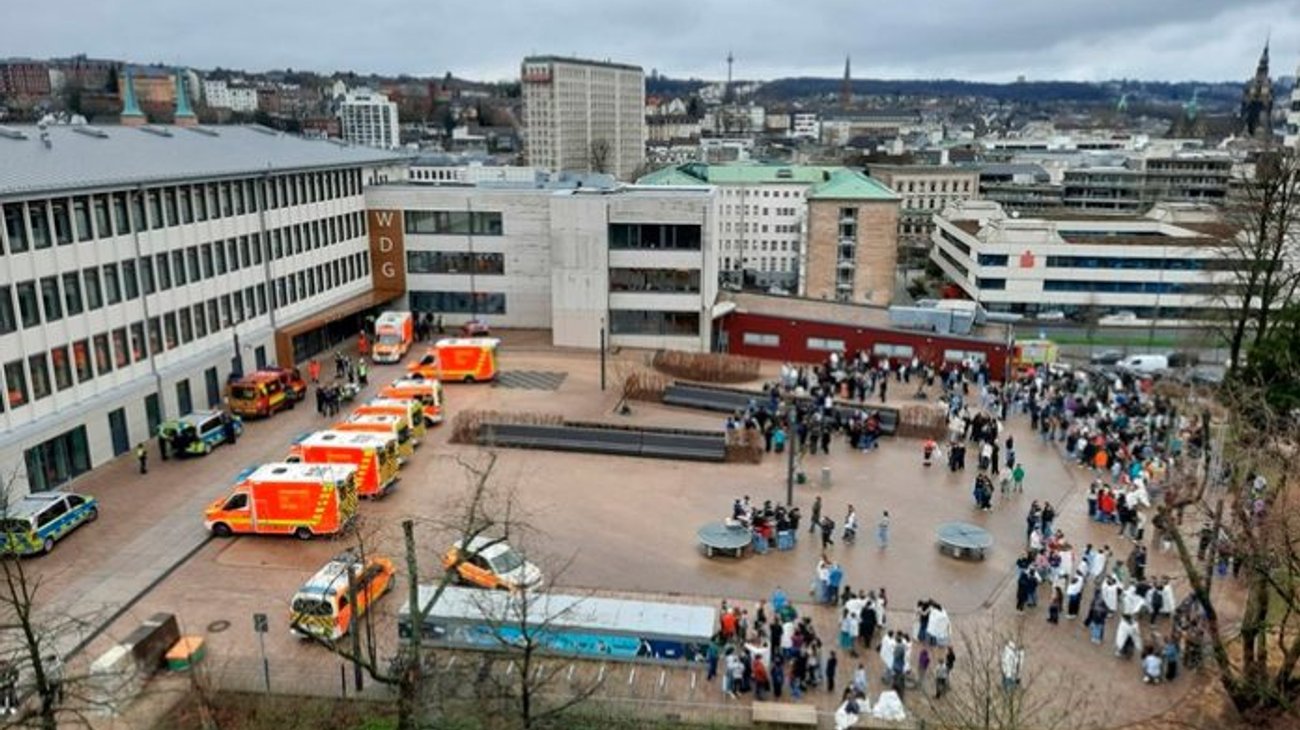 Ataca estudiante escuela en Alemania, deja 4 heridos