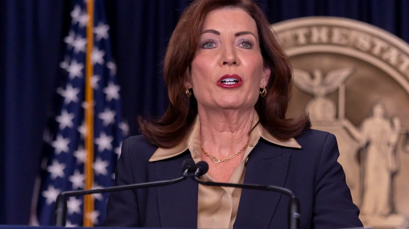 Nueva York quiere levantar planta nuclear de EUA en 15 años