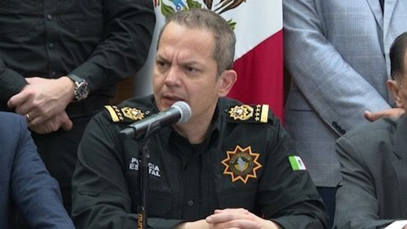 Continúan investigaciones de hombre que murió tras ser detenido