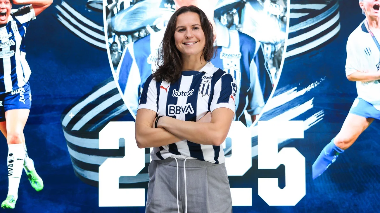 Renueva Rayadas a Merel Van Dongen por seis meses