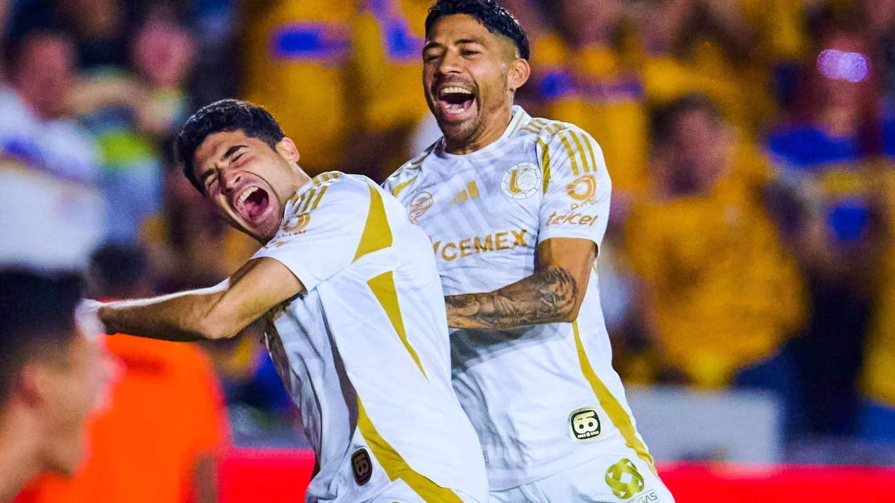 Glew9a_PXUA_Awd_Np_8eb46fba18