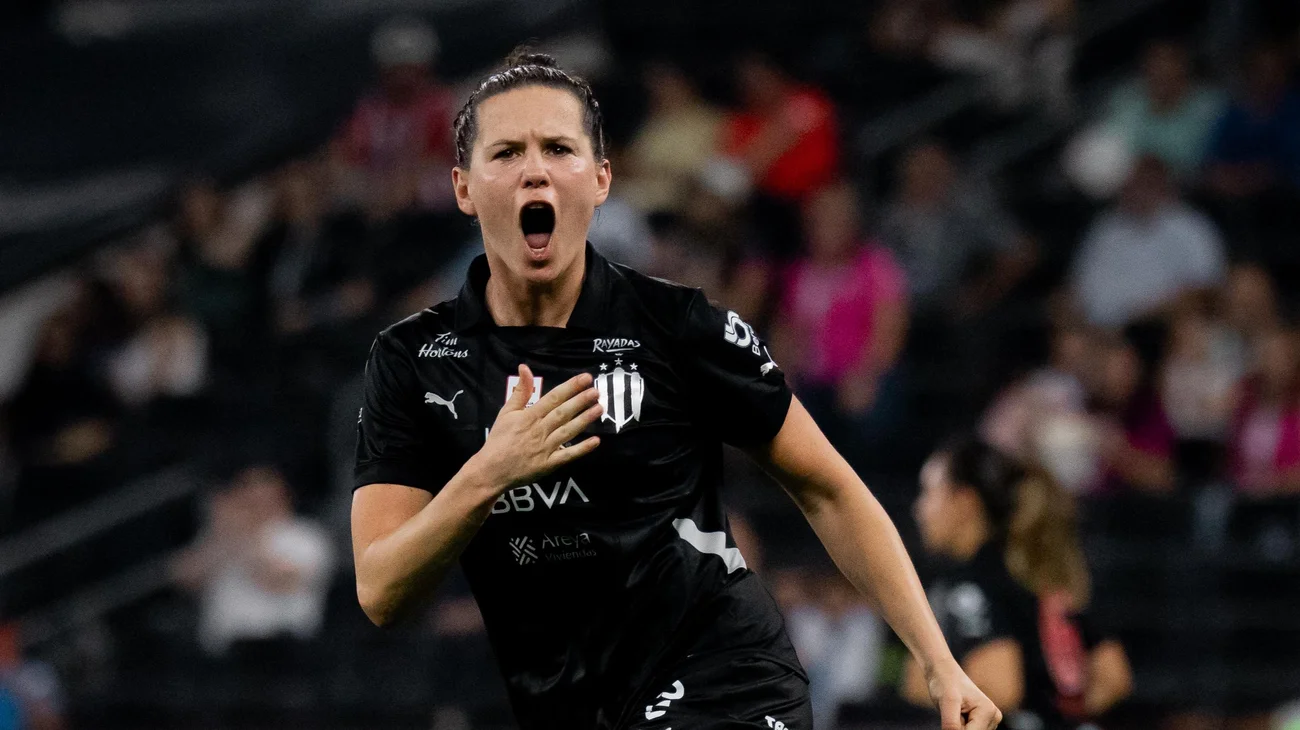 Rayadas toma ventaja en Semifinales y derrota 1-0 a Pachuca