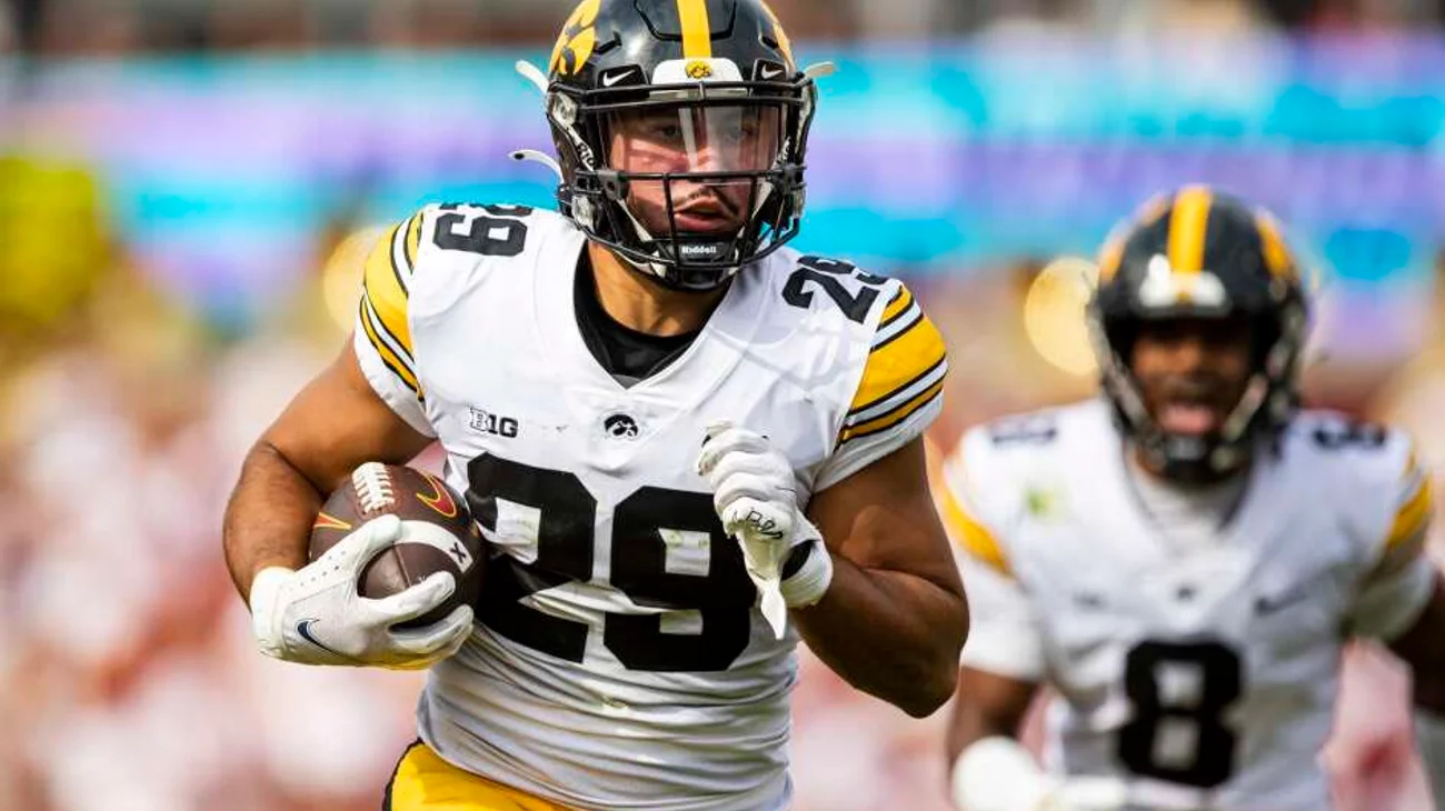 Gpf5_J_Rn_XUAEYEV_8_c54f070e7a