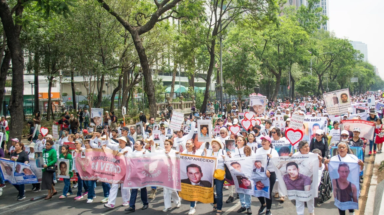 Gqn_F_Tma_WEA_As_Jvw_624d3f2af3