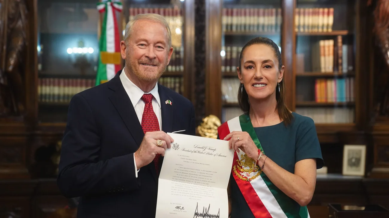 Recibe Sheinbaum cartas credenciales del embajador de EUA