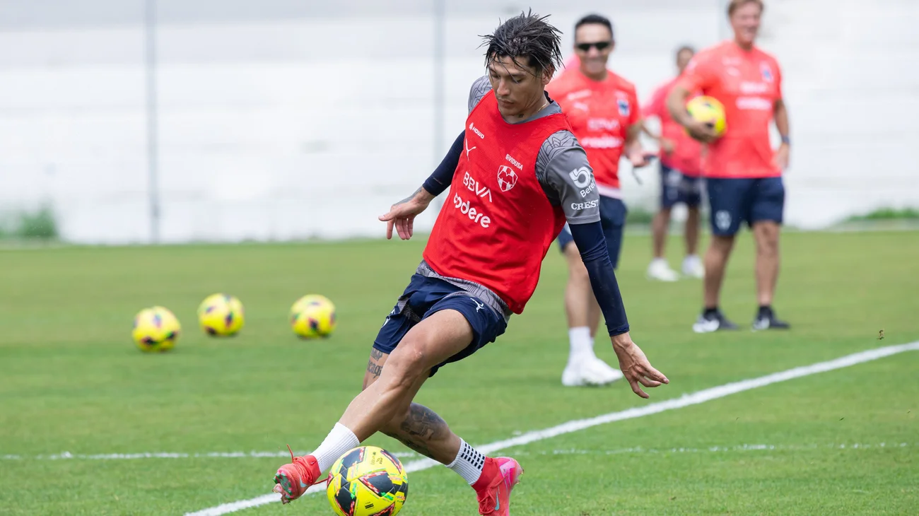 Inicia la era Torrent con su primer entrenamiento con Rayados