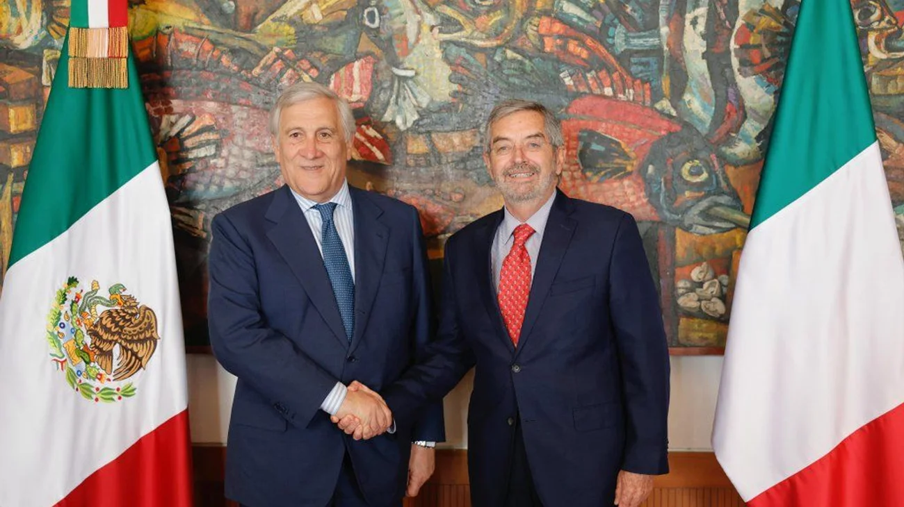 Grq8z_W_XYAAMO_80_7d04dd5979