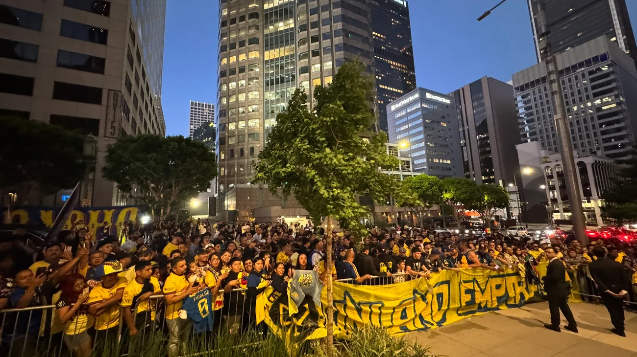 Gs_Pz8r_Ob_EAAN_Db_C_e2d2d8c13e