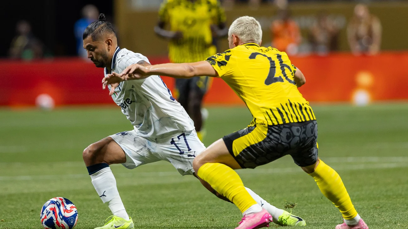 ¡En la raya! Monterrey peleó con todo, pero Borussia avanza