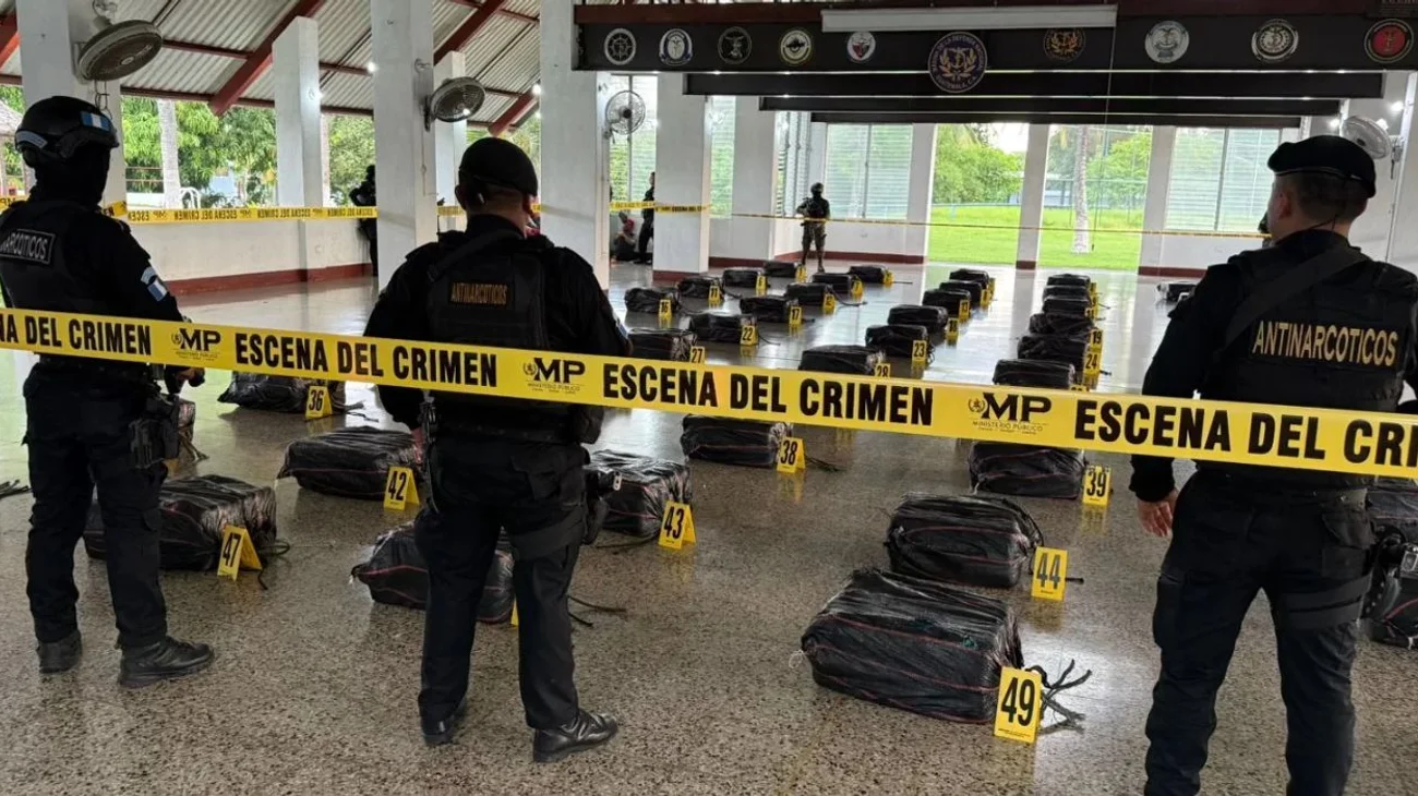 Guatemala captura a cinco mexicanos y un salvadoreño con droga
