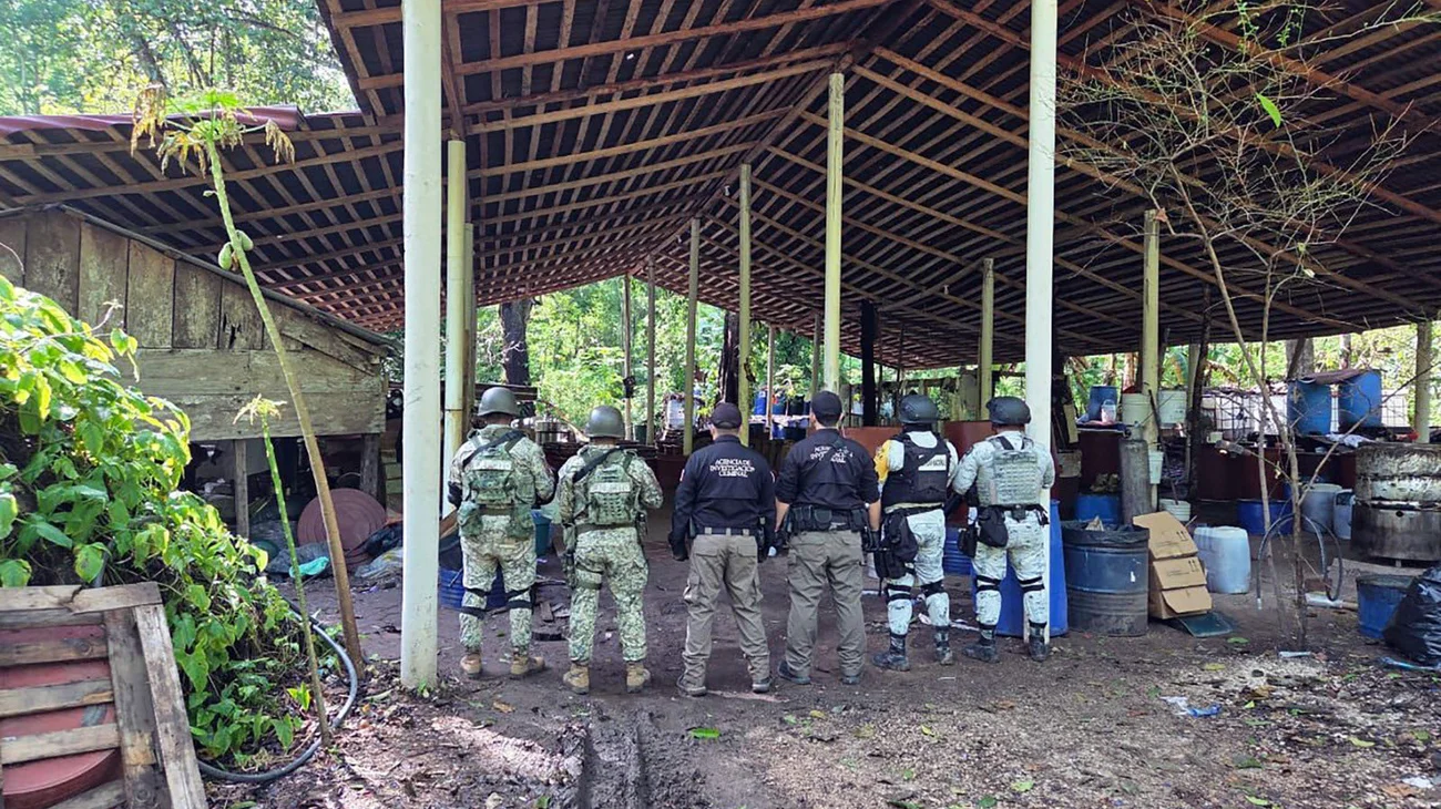 Aseguran casi una tonelada de metanfetamina en Chiapas