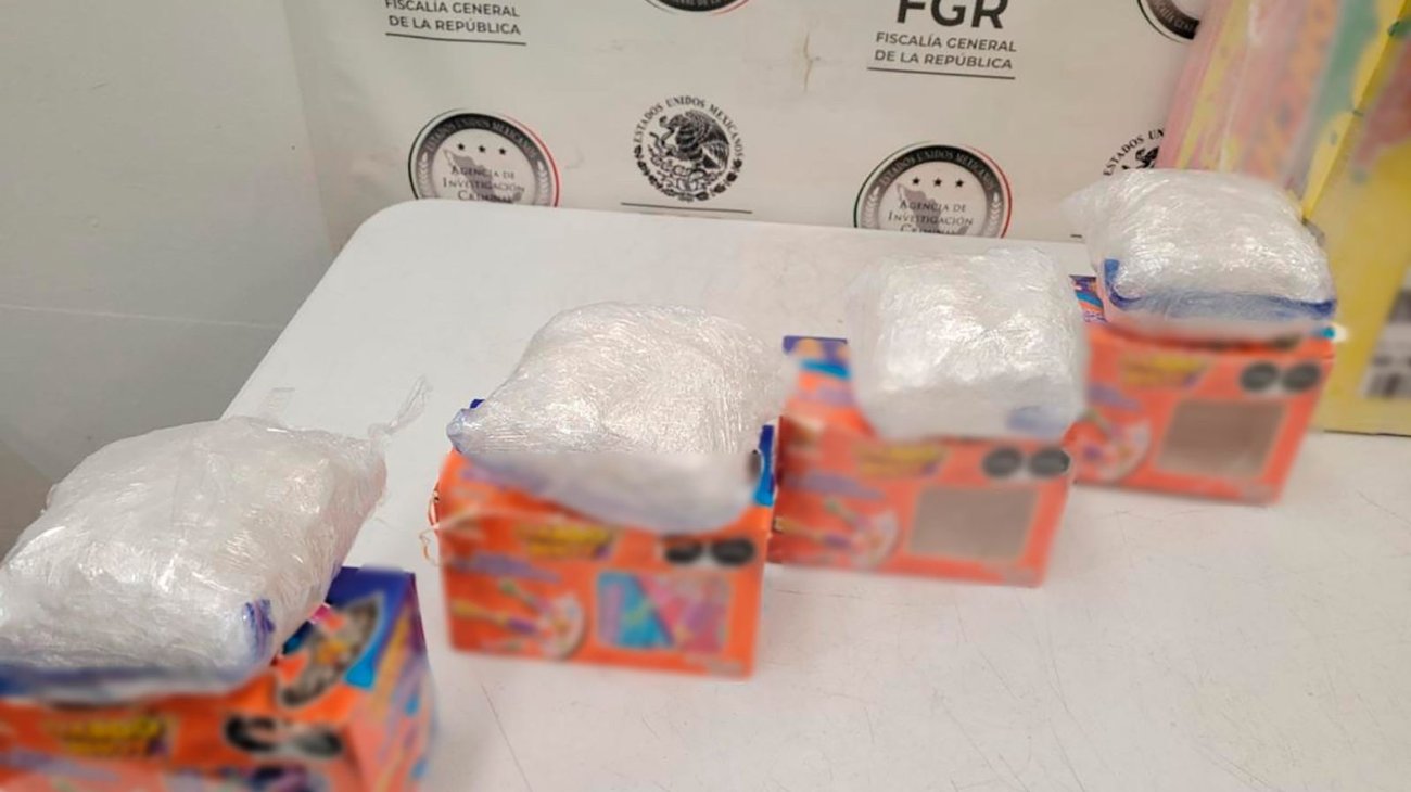 Decomisan metanfetamina escondida en dulces en Morelia