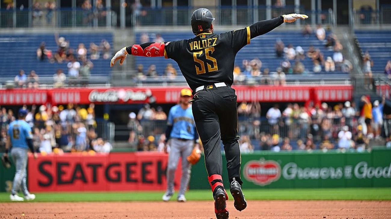 Valdez impulsa a Piratas con grand slam y dos jonrones