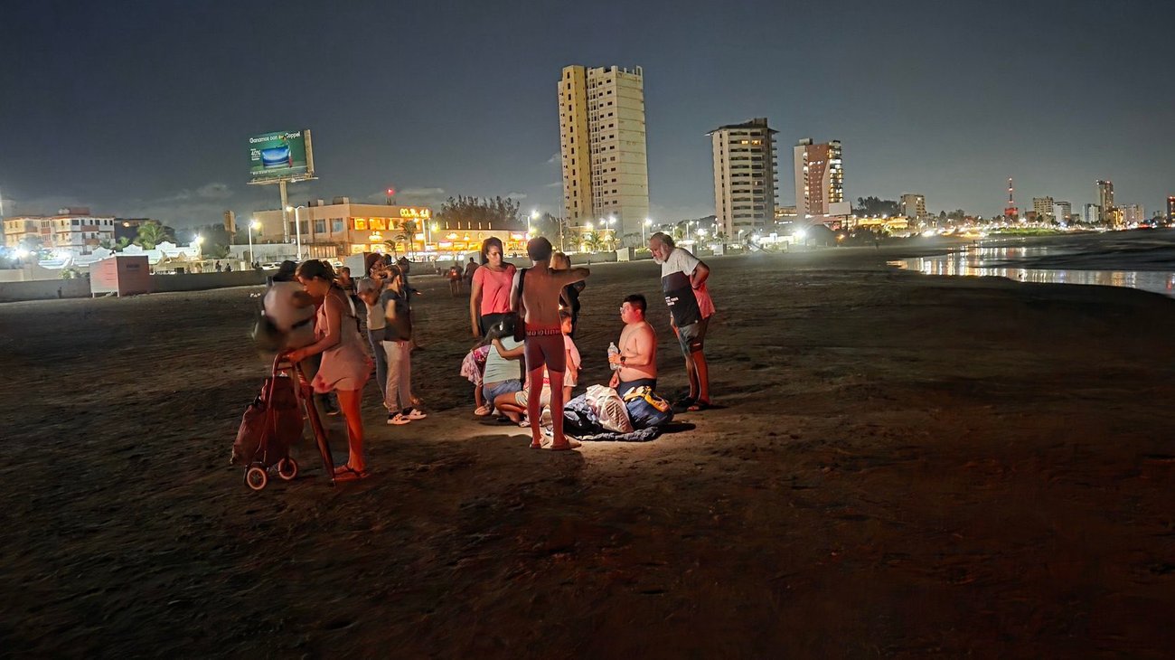 Hallan a segundo joven desaparecido en playa de Veracruz