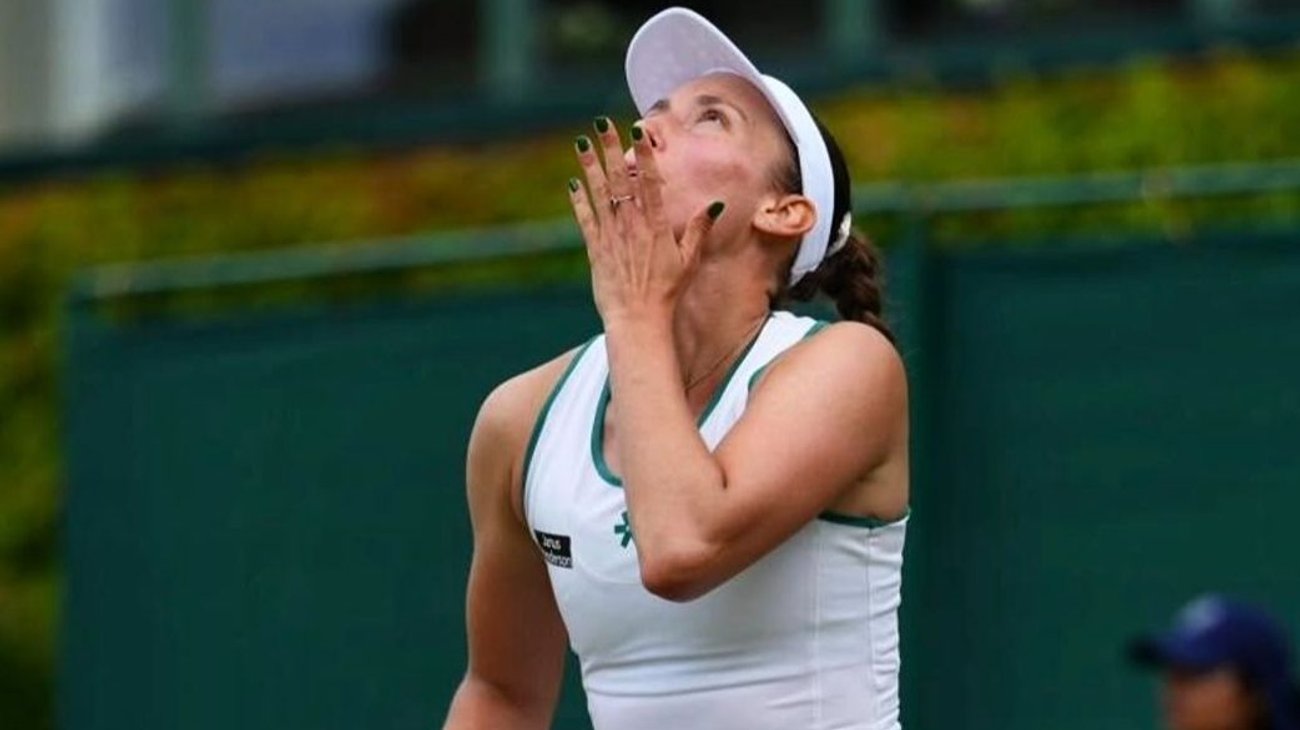 Mertens elimina a Rybakina en Wimbledon: frustra su número uno