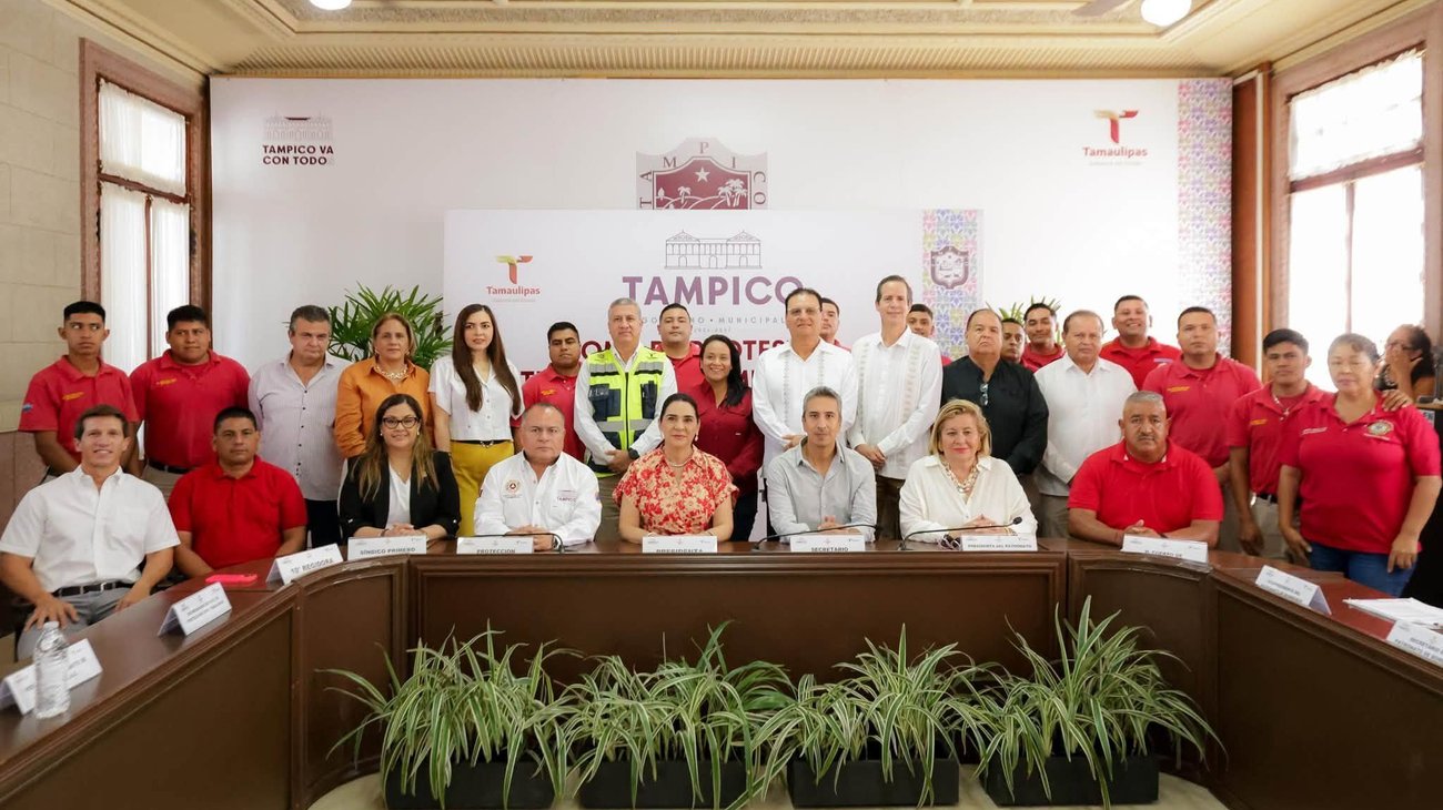 Reactivan Patronato de Bomberos de Tampico tras 30 años