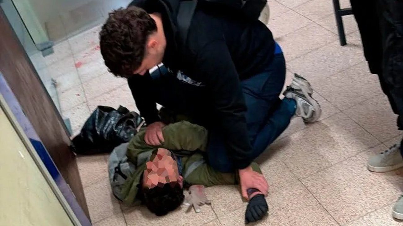 Estudiante es apuñalada por compañero en universidad de Uruguay