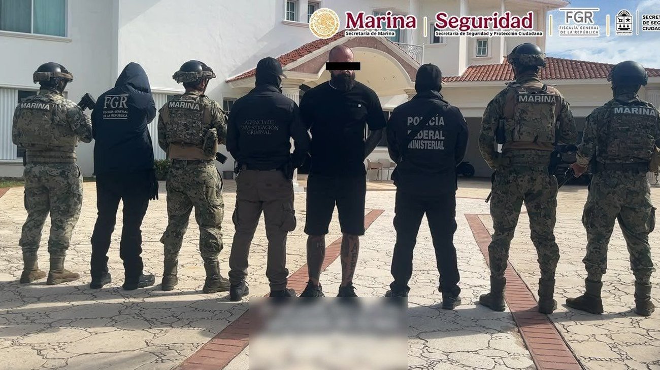 Detienen a presunto líder criminal en Cancún con droga
