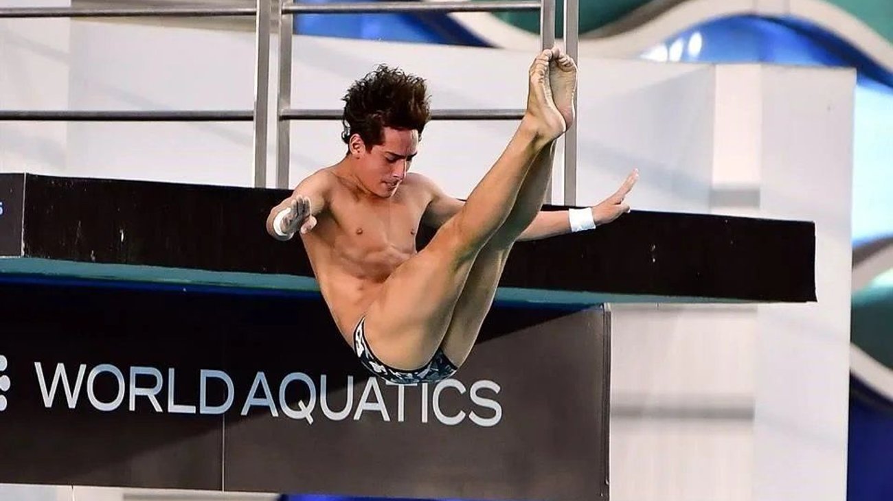 Regio Emilio Treviño hace historia como campeón de la NCAA