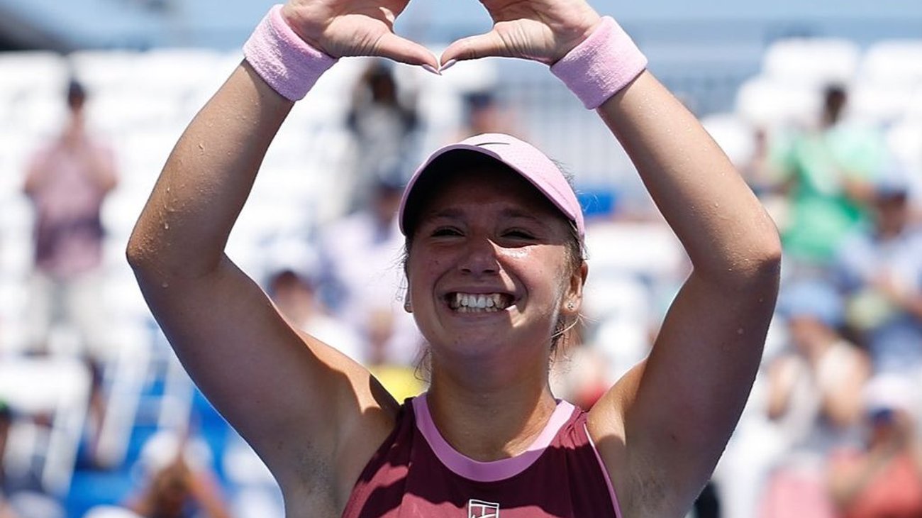 Kristina Liutova gana Memphis en su debut en WTA