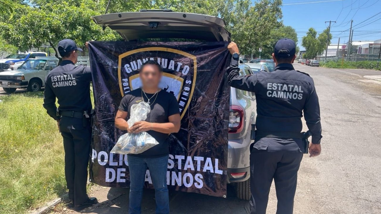 Aseguran casi un millón de pesos en efectivo en León