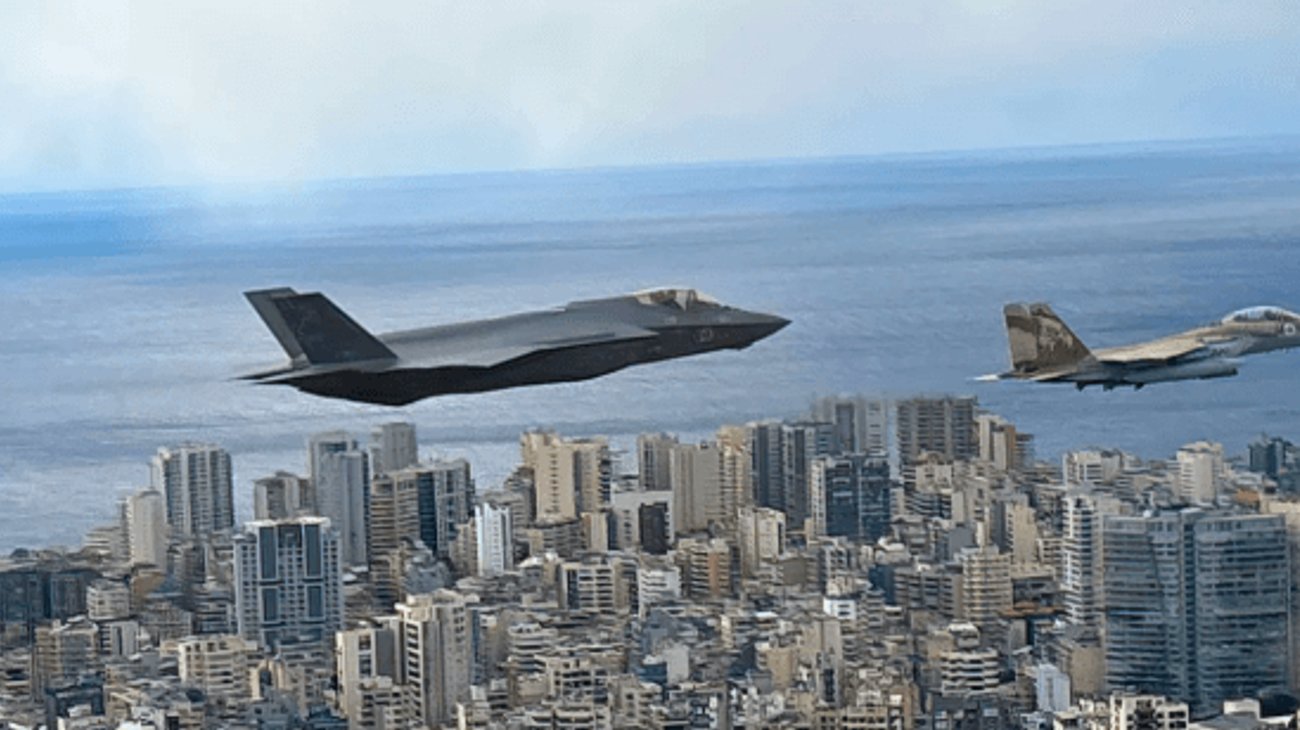 Israel bombardea Líbano tras ofensiva de Hezbolá