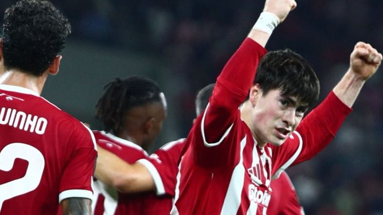 'Hormiga' González debuta con gol en la Europa League