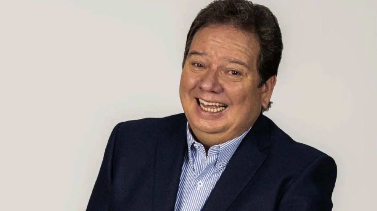 Hospitalizan de emergencia al Coque Muñiz por COVID-19