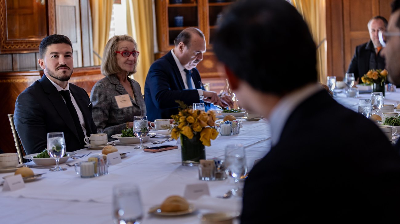 Consolida Samuel a NL como destino de inversión en Nueva York