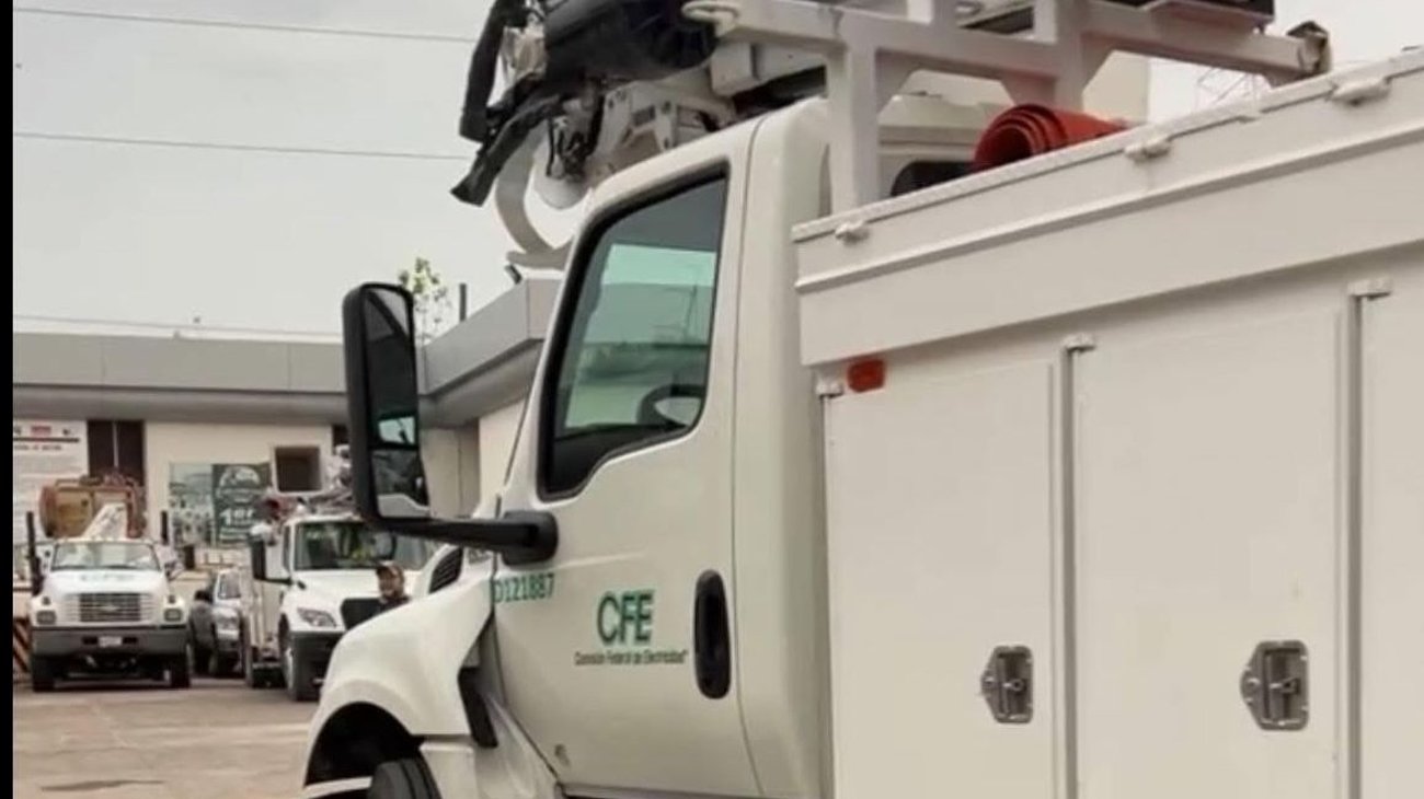 Protestan en CFE por fallas eléctricas constantes
