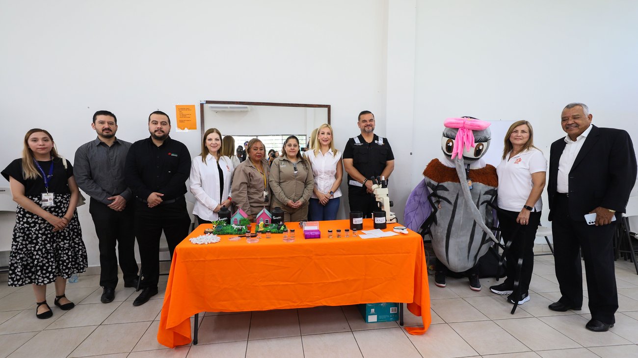 Investigan malos olores reportados en el área metropolitana