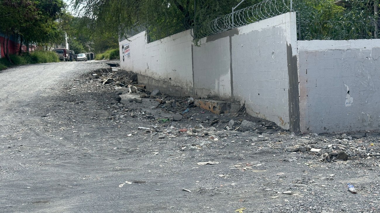 Lluvias dejan intransitable la Avenida No Reelección