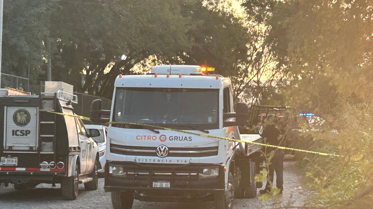 Localizan vehículo de hombre desaparecido en Apodaca