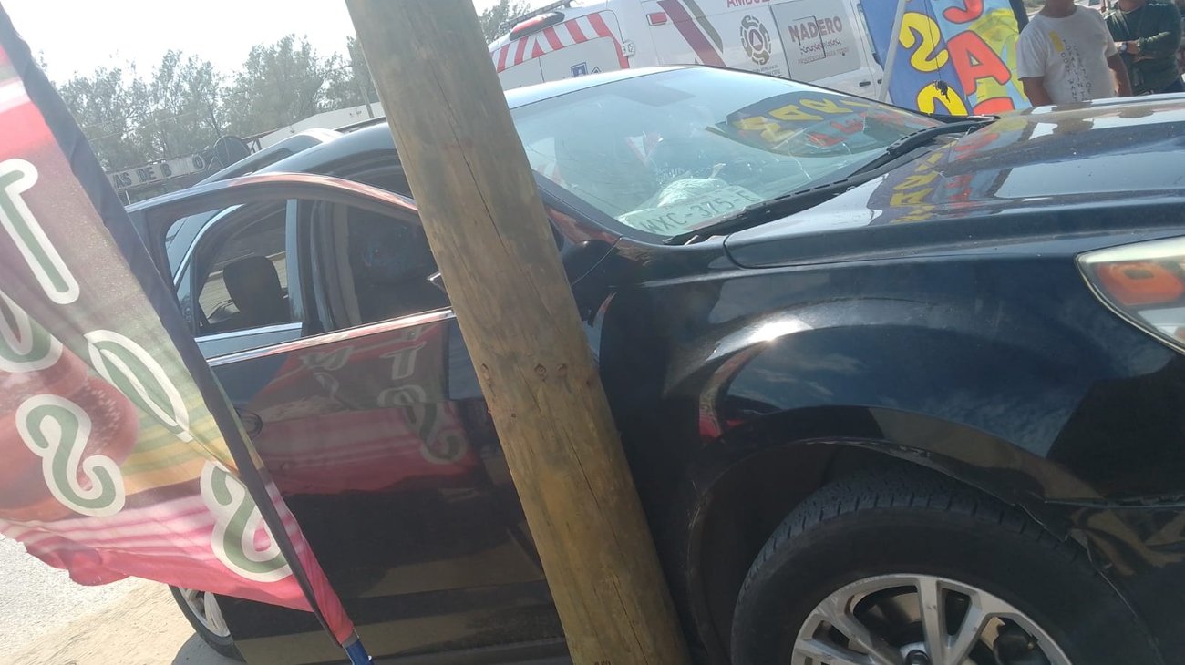 Menor provoca accidente en Playa Miramar y deja un lesionado