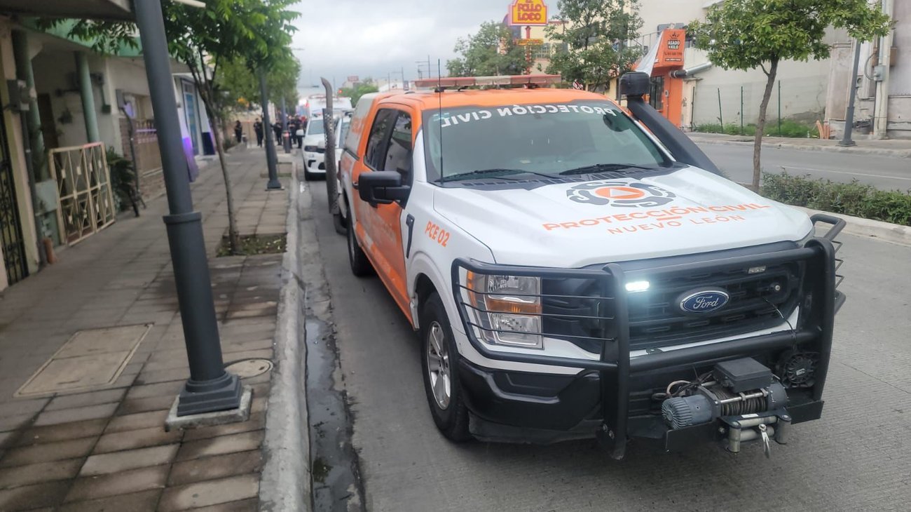 Cortocircuito provoca incendio en veterinaria de San Pedro