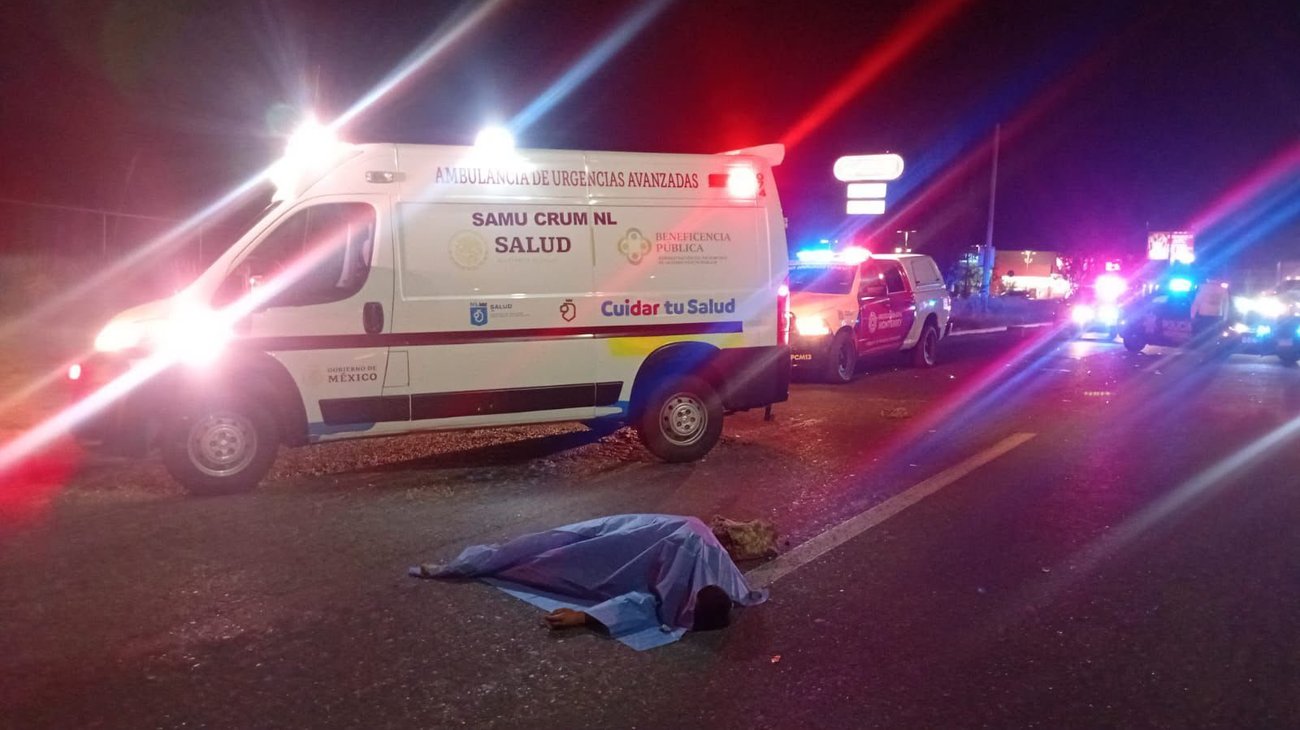 Muere hombre atropellado por camioneta en la Carretera Nacional