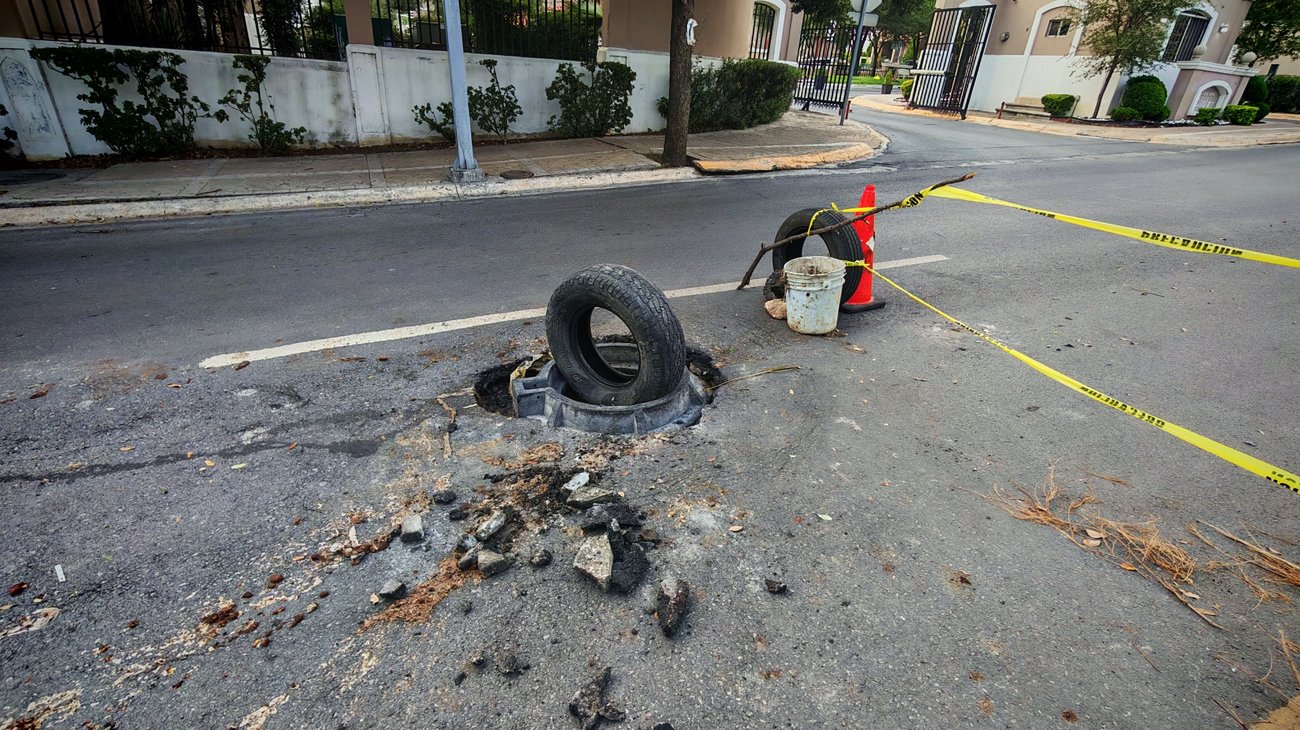 Denuncian alcantarilla abierta y obra inconclusa en Cumbres