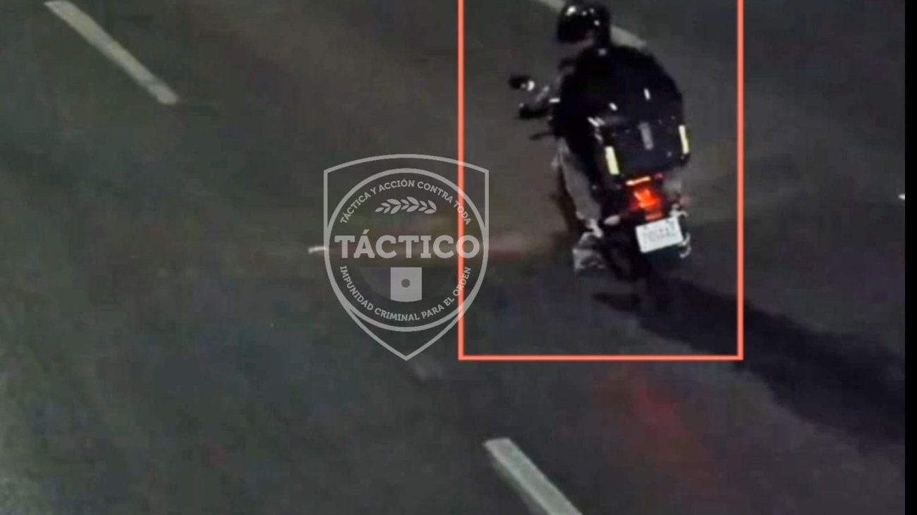 Recuperan motocicleta robada y detienen a dos en Monterrey