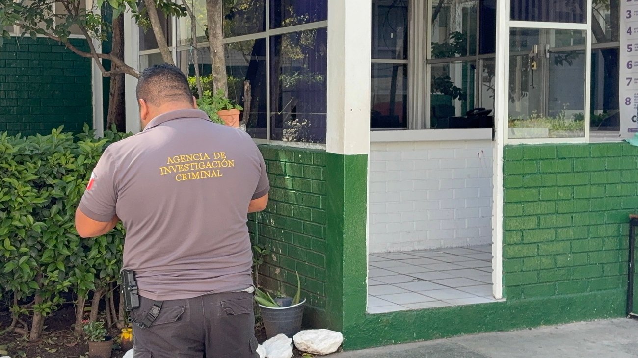 Investigan reporte de supuesto feto en baños del Conalep