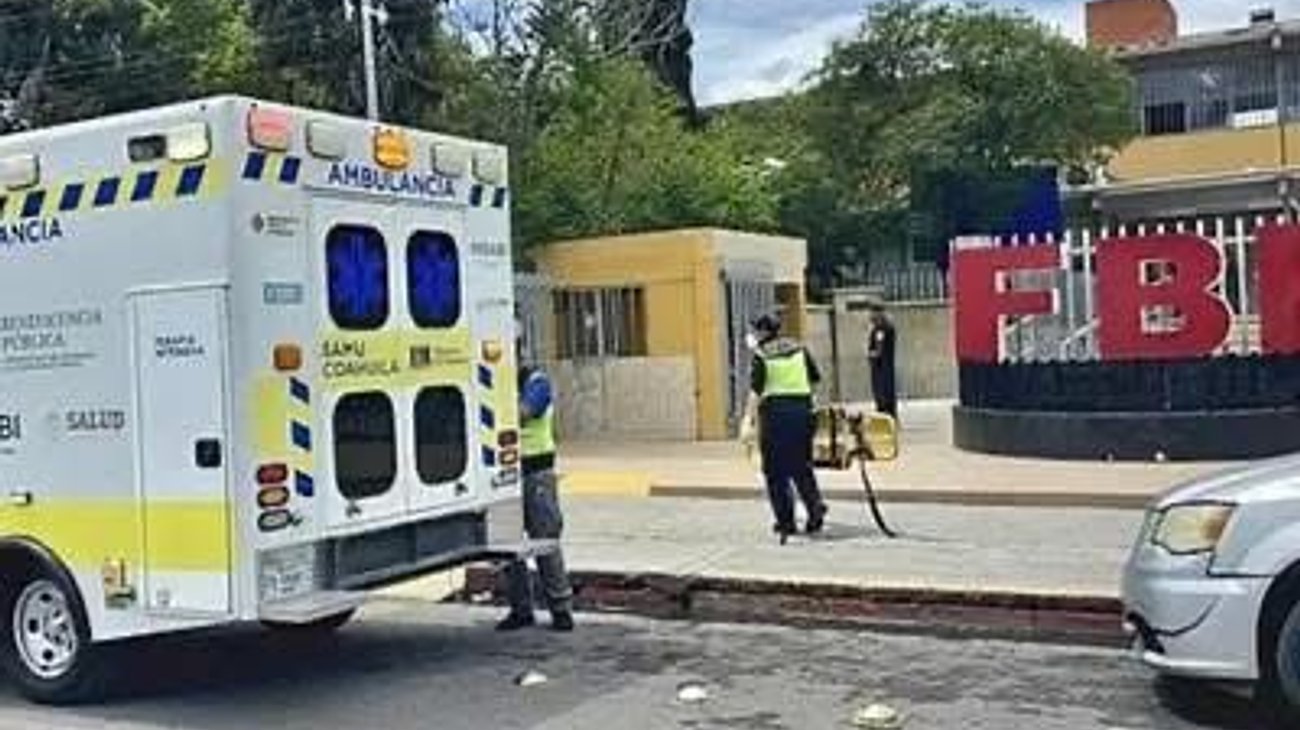 Alumnas son atendidas tras intoxicación en escuela secundaria