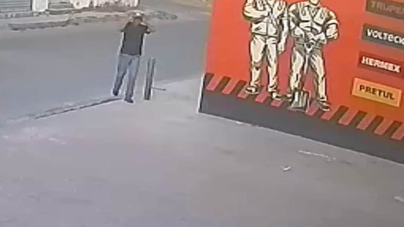 Hombre armado con cuchillo asalta negocio en Matamoros