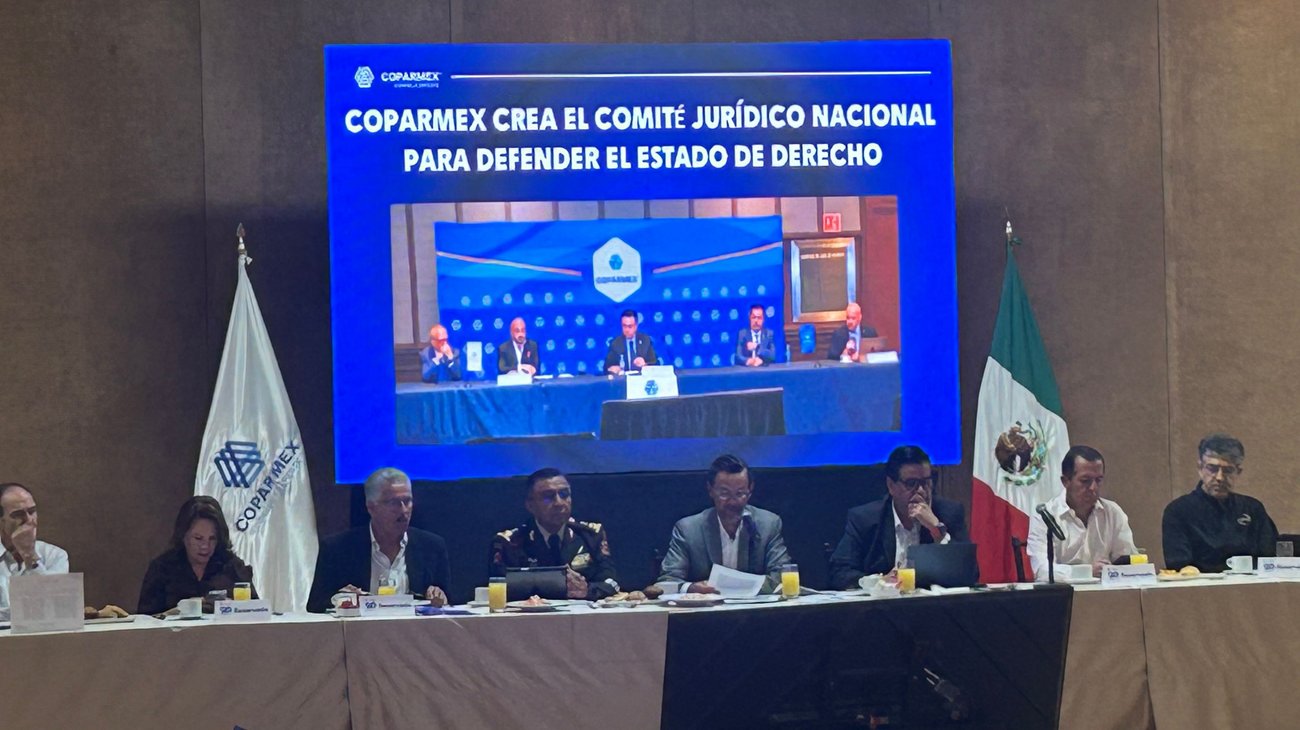 Arteaga refuerza orden urbano con nuevas nomenclaturas
