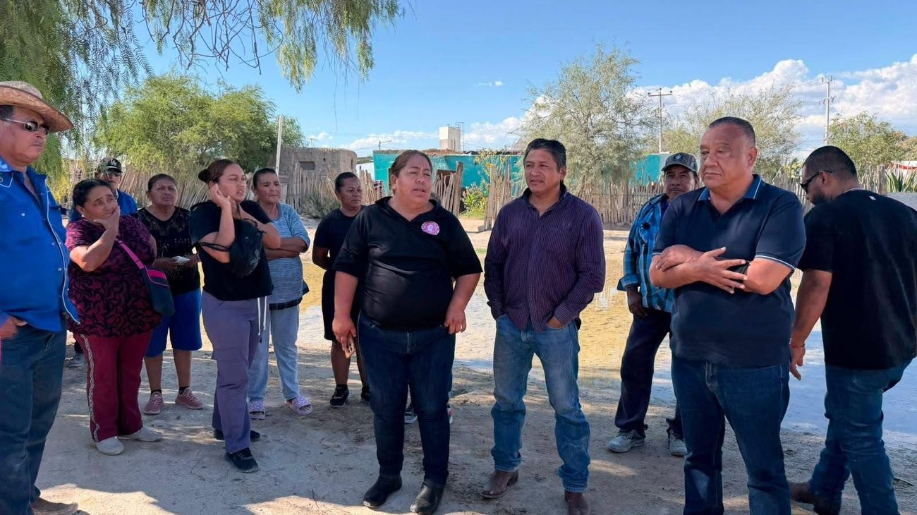 Impulsan campo en Parras con entrega de semillas
