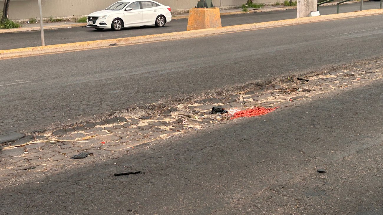 Obras inconclusas afectan circulación en Venustiano Carranza