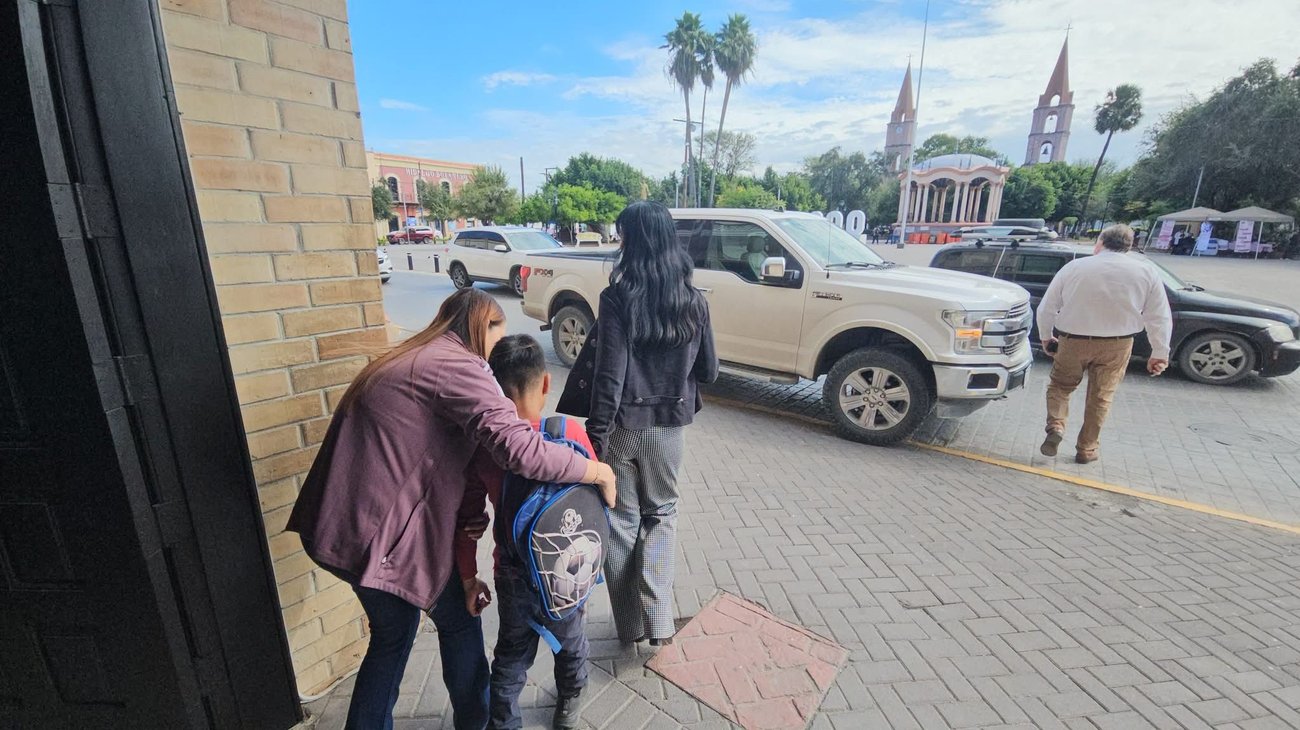 Niño hallado en Matamoros ya tiene contacto con su familia