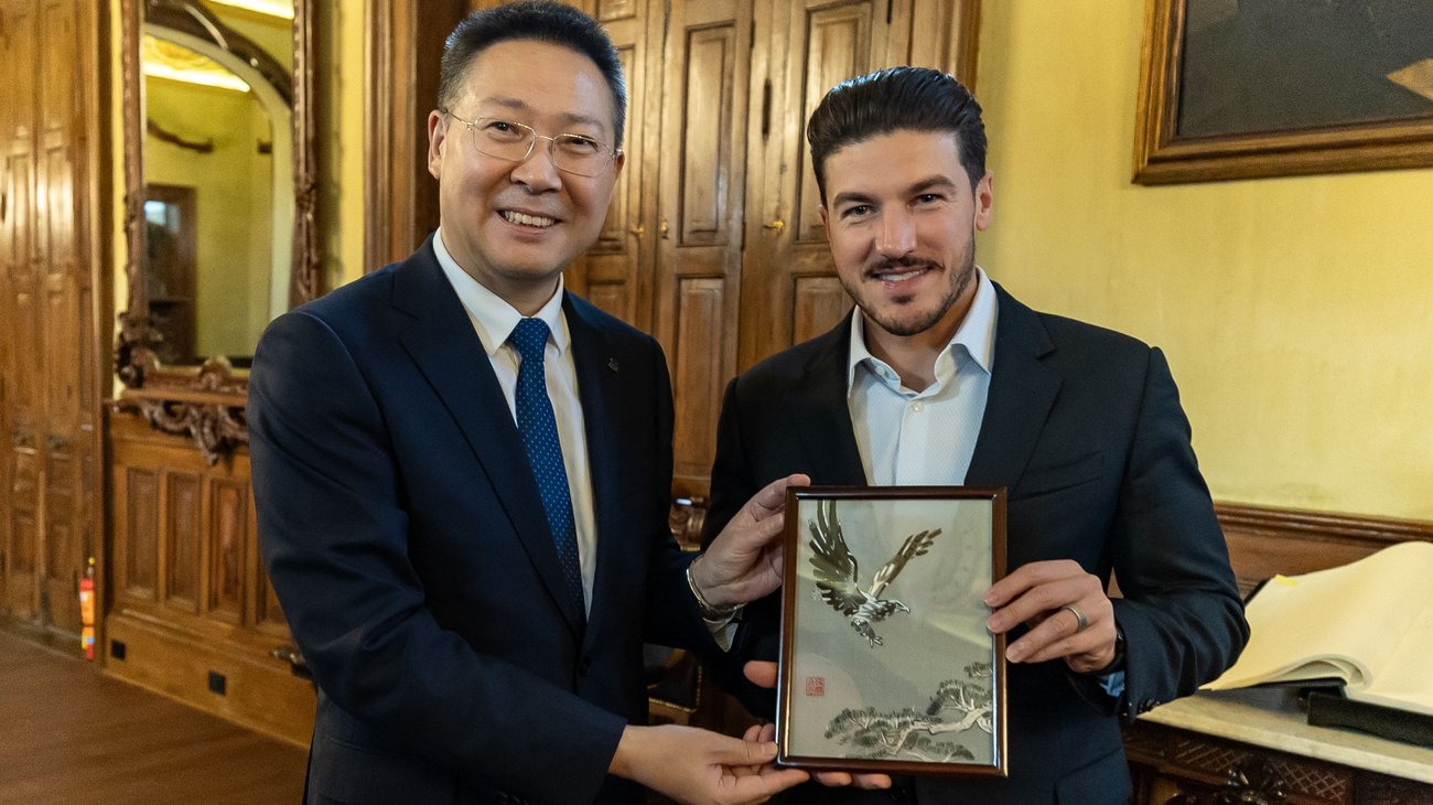 Fortalece Samuel García relación bilateral con China 