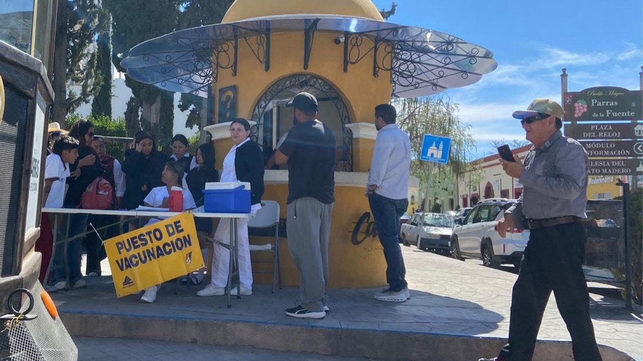 Refuerzan vacunación contra el sarampión en Parras de la Fuente