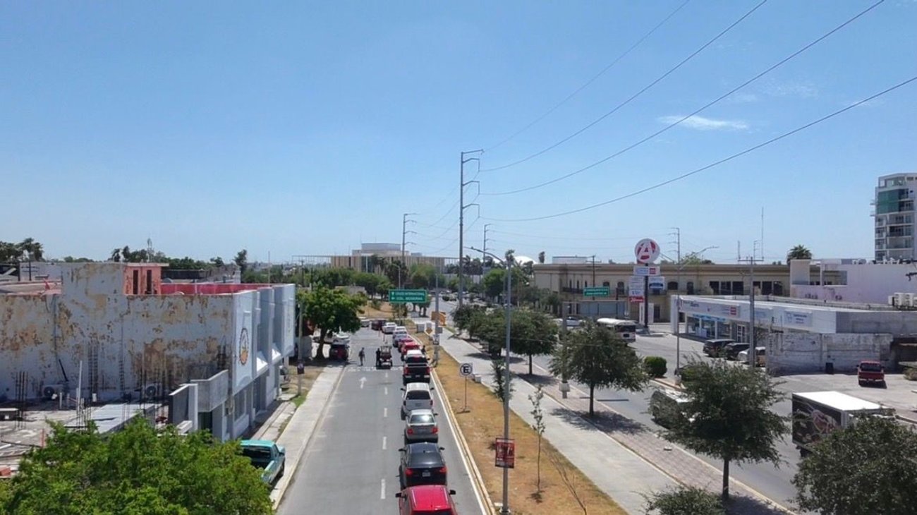 Ajustan semáforos para agilizar el tráfico en Matamoros